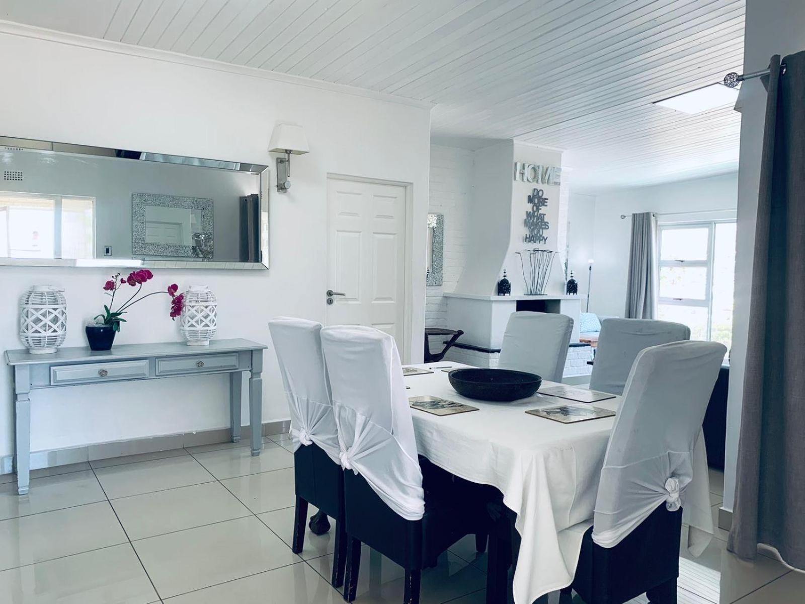 Saldanha Bay Lodge 객실 사진